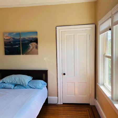 Sunny Spacious Room In Federal Hill, Downtown With Shared Bathroom And Kitchen Providence Exterior foto